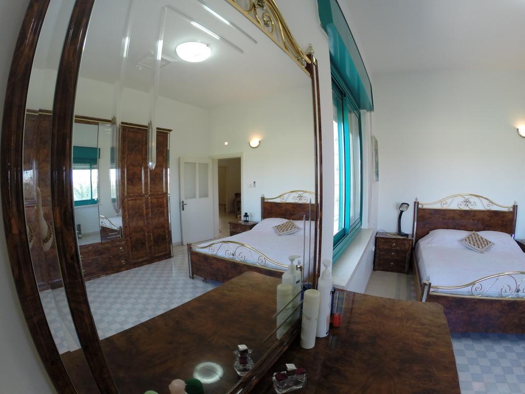 أريحا Auberg-Inn Guesthouse الغرفة الصورة